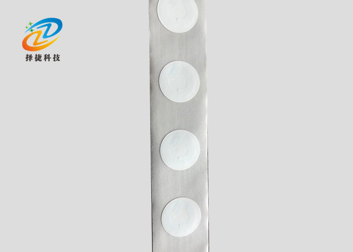 高頻不干膠標(biāo)簽Ntag 213 直徑25mm實拍展示圖三